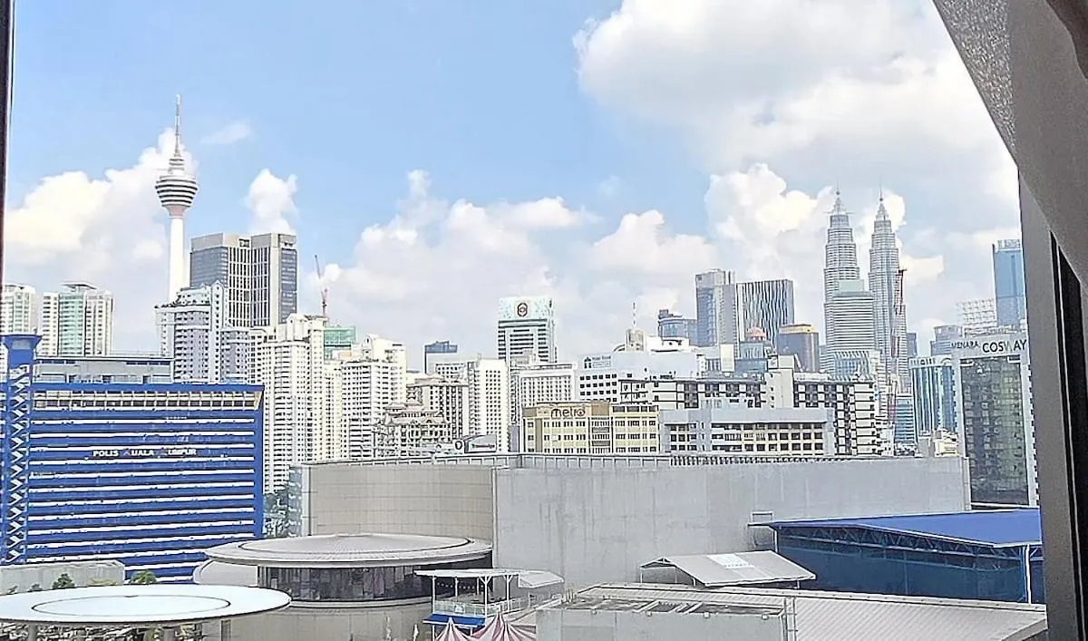 Apartment Beachtime 2Br With Klcc View & Infinity Pool Kuala Lumpur Malaysia